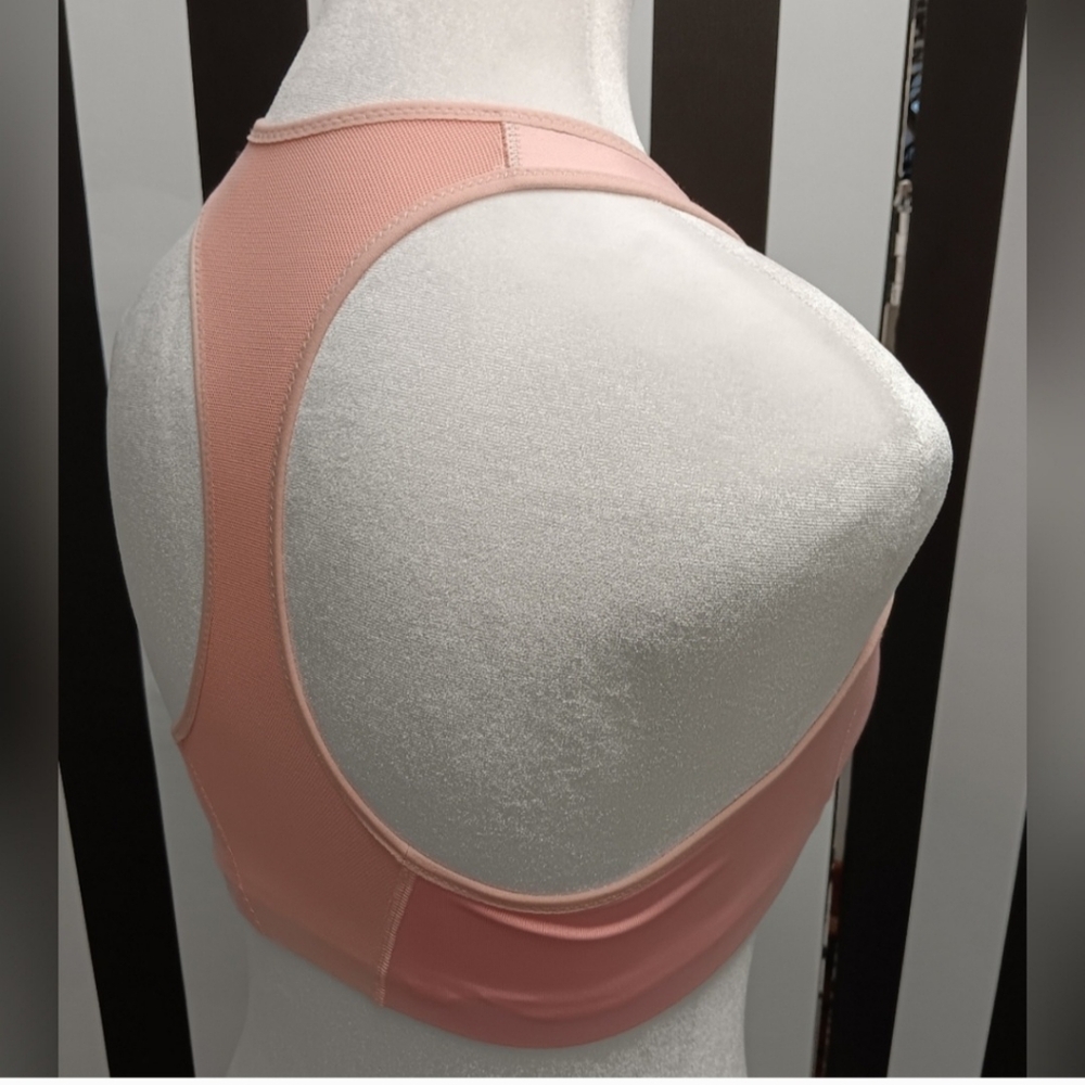 Nike sports bra - Picture 3 of 6